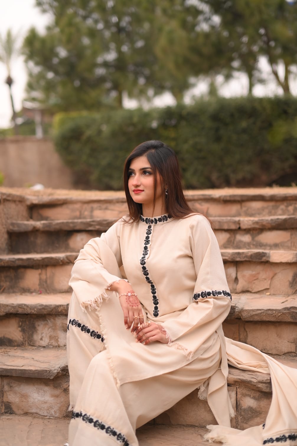 Luxury Wincette Wool Suit - WDR-99