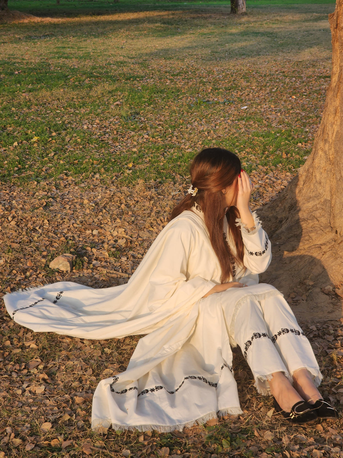 Wool Synthetics Off White Elegant | WDR-98