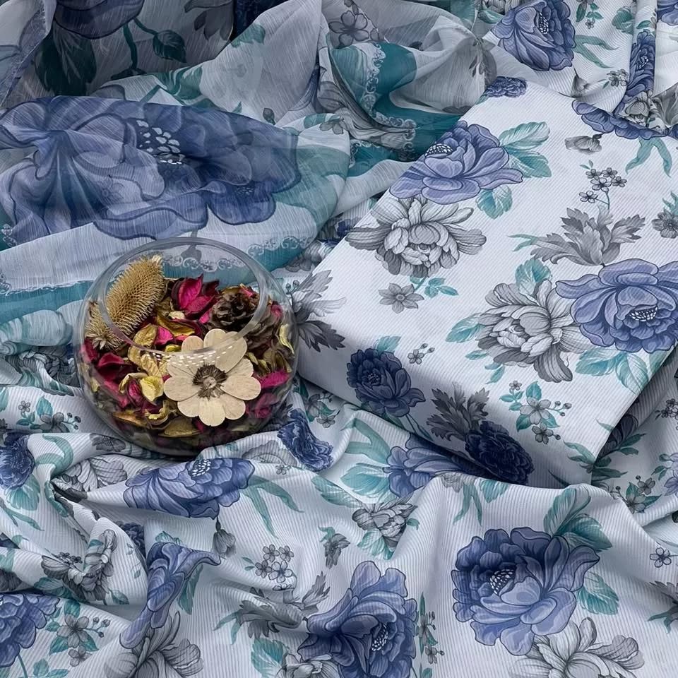 Digital Printed Lawn 3-Piece Suit | WDR-103